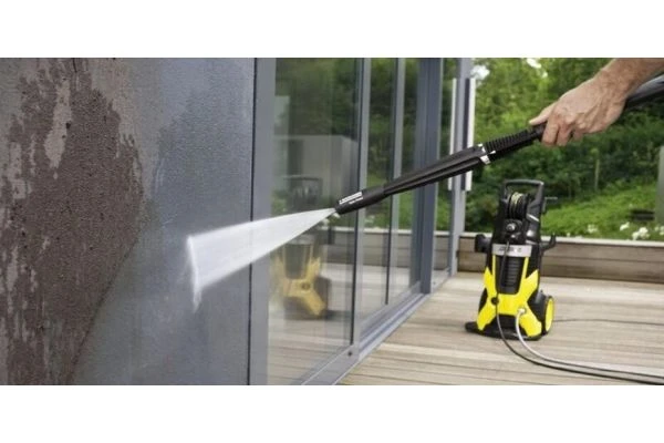 Эффективное очищение с высоким давлением: почему выбирают мойки ВАРЯГ