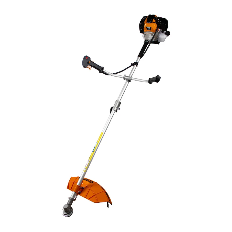 Бензиновый триммер Gramex GT-56 R (3 кВт/4,1лс,бак1,2 л,захват25.5/42см разборная штанга ,катуш+нож) (1/24)