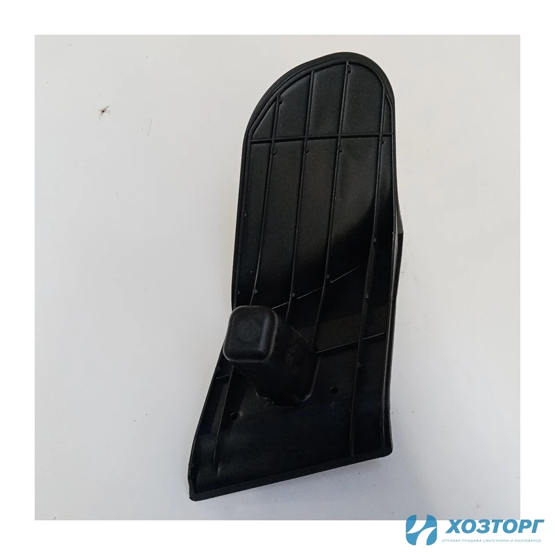 Крепление короба газонокосилки  GRASSMAN BL-437