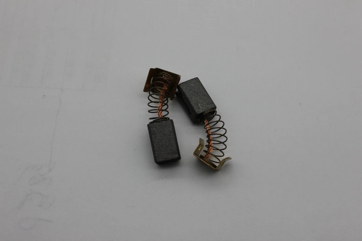 Щетка угольная ВАРЯГ 125/1200 В