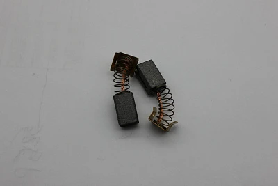 Щетка угольная ВАРЯГ 125/1200 В