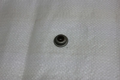 Маслосьемный колпачек 168F