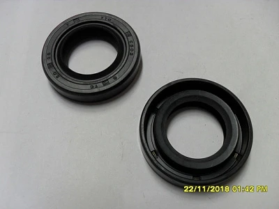 Сальник 13871-1992