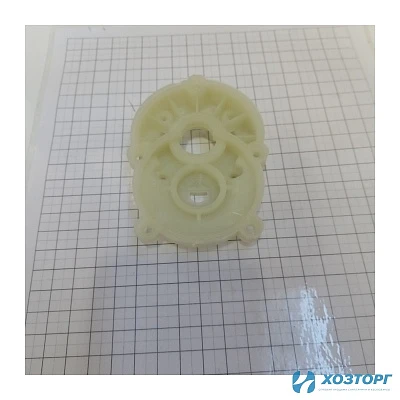 Верхняя крышка редуктора  газонокосилки  GRASSMAN BL-437