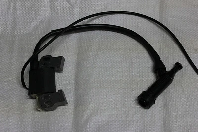 Катушка зажигания с сборе с выысоковольтным проводом и свечной клеммой для бензиновых двигателей  177F(9лс)/188F(13лс)