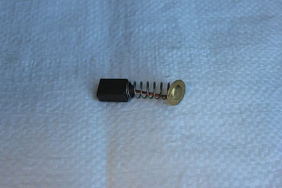 Щетка угольная ВАРЯГ ФЭ-1600 6*9*15 мм