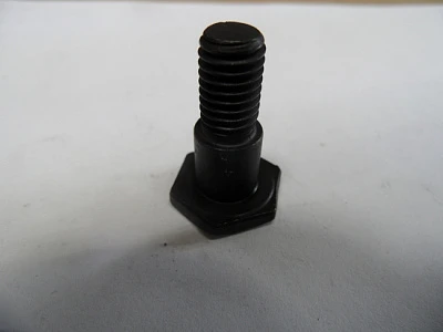 Болт крепления сцепления б/триммер 43сс/52сс